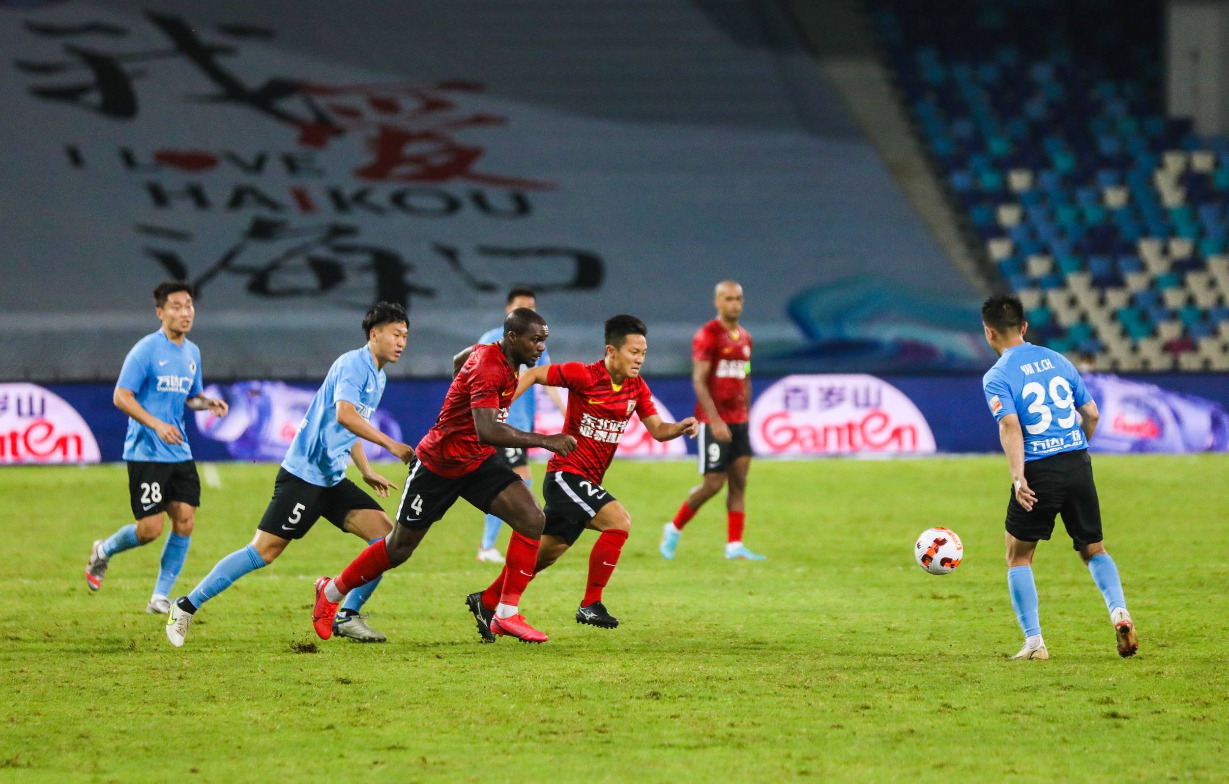 男子冰壶中 男子冰壶中