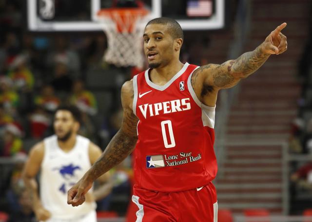 他不会刻意 他不会刻意