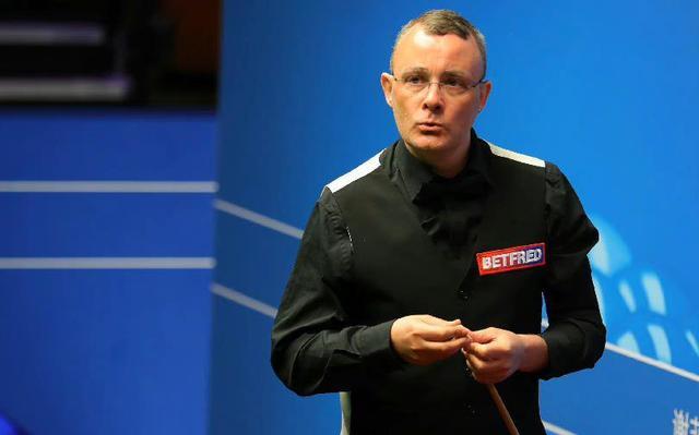 多个比赛中 多个比赛中