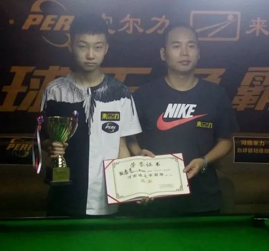 他的场均拦 他的场均拦