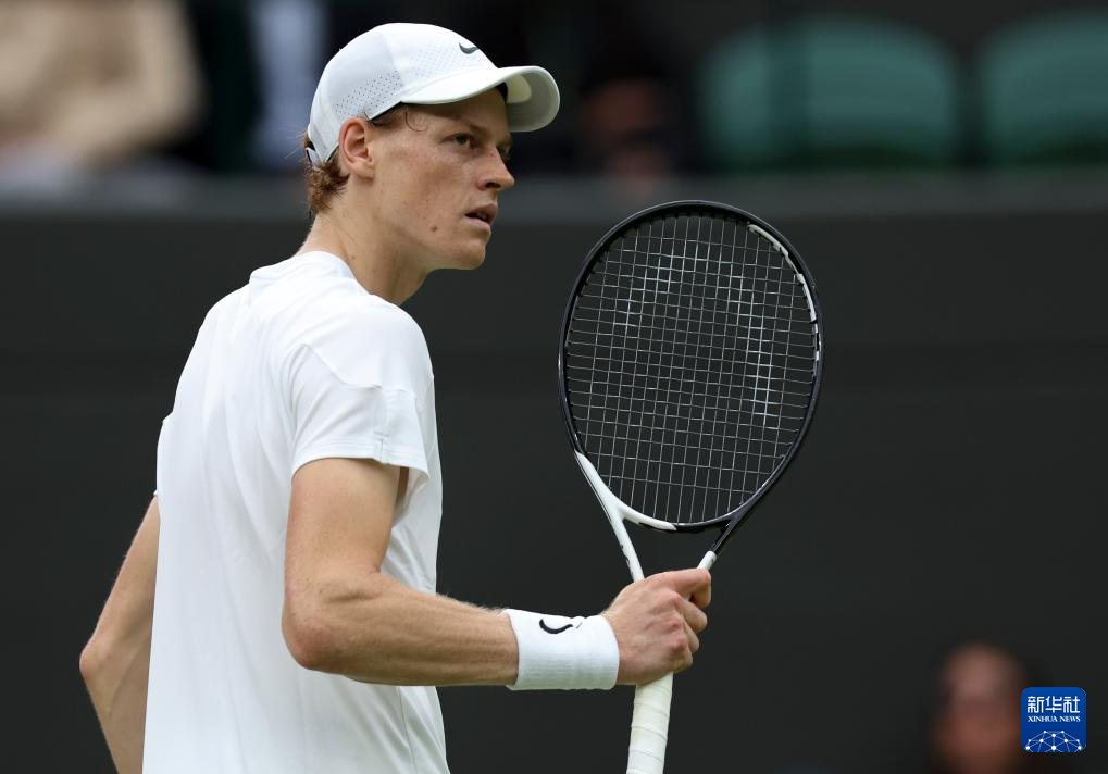 反手上篮 反手上篮