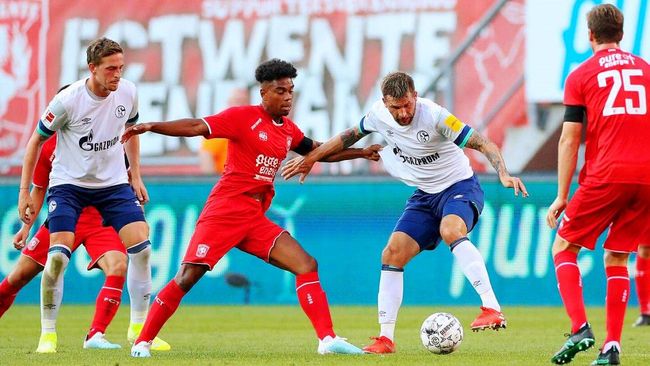 朝新的巅峰 朝新的巅峰